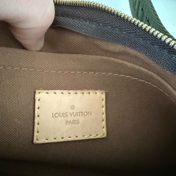 Louis Vuitton Multi Pochette Accessorie Monogram with Khaki strap, no chain - Picture 6 of 11